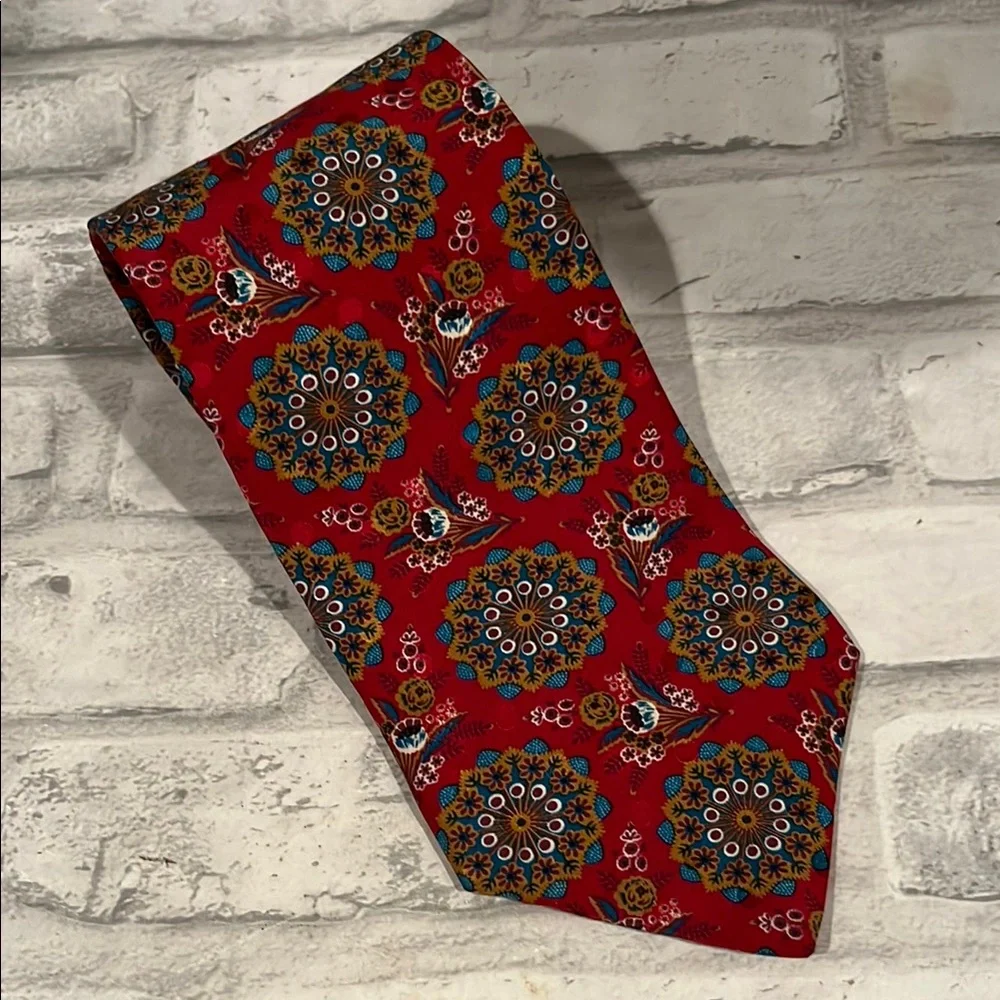 Vibrant Red Patterned Tie vintage Halston 100% silk mens tie formal